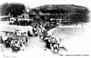 2675- Bone - Plage de la Grenouillere - Bains